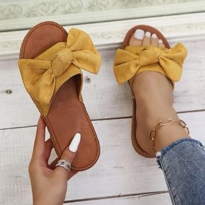 Size 7.5 (38) Yellow Bow Decor Slide Sandals